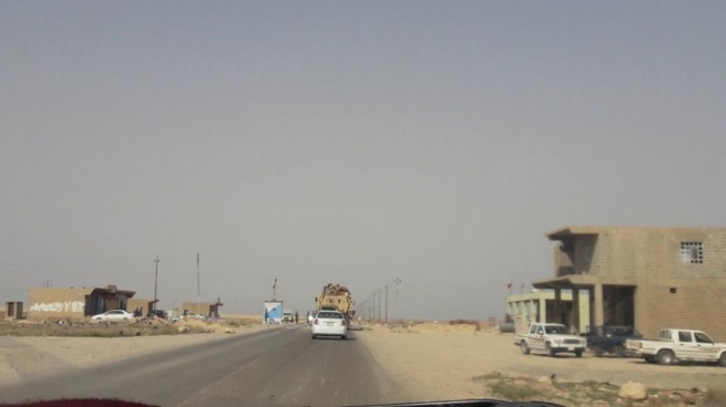  ب‌وێنە.. حەشدا شەعبی گەلەك زالگەه ل شنگال داناینە 
